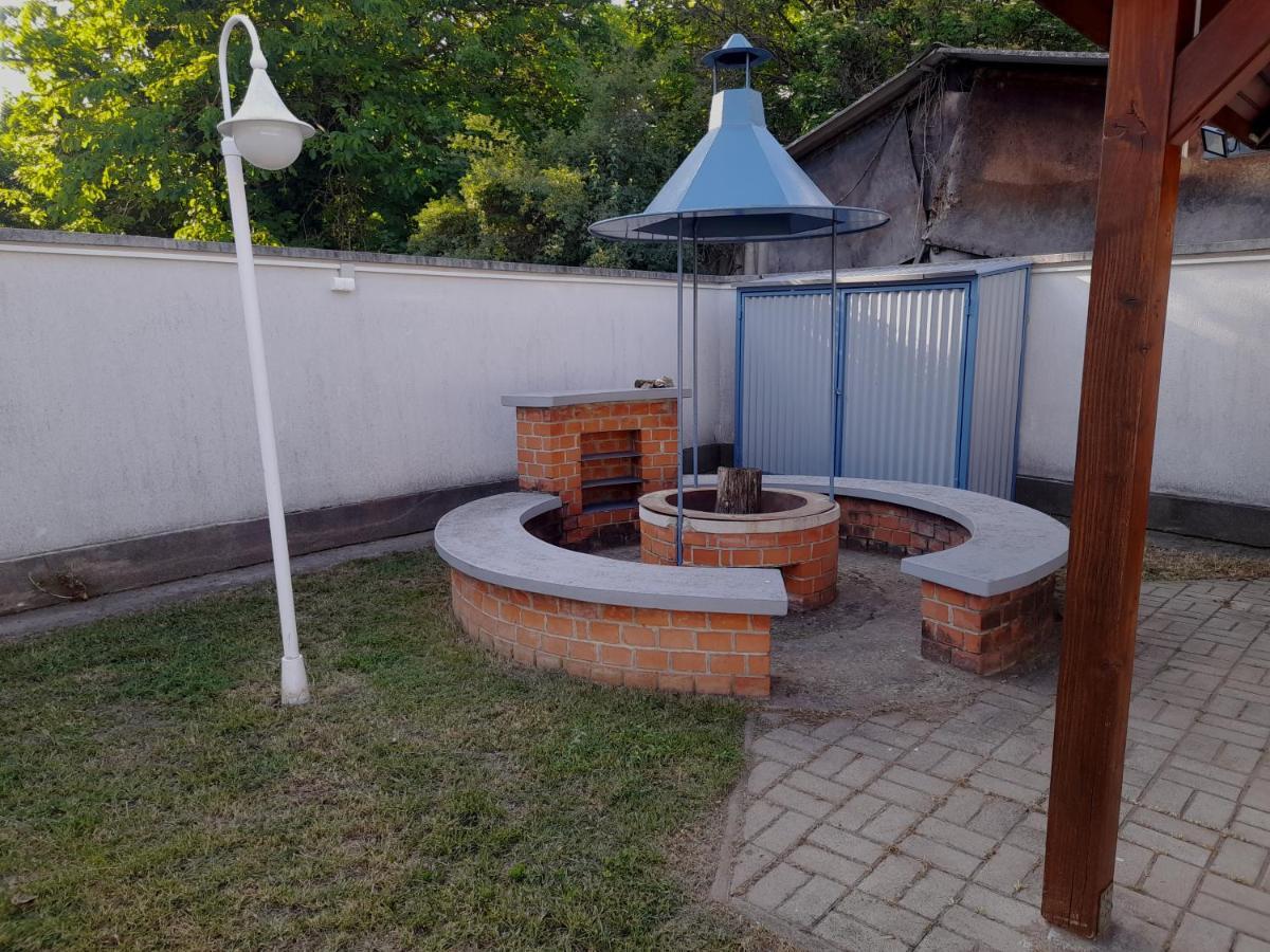 Nimród Vendégház Hajdúszoboszló Extérieur photo